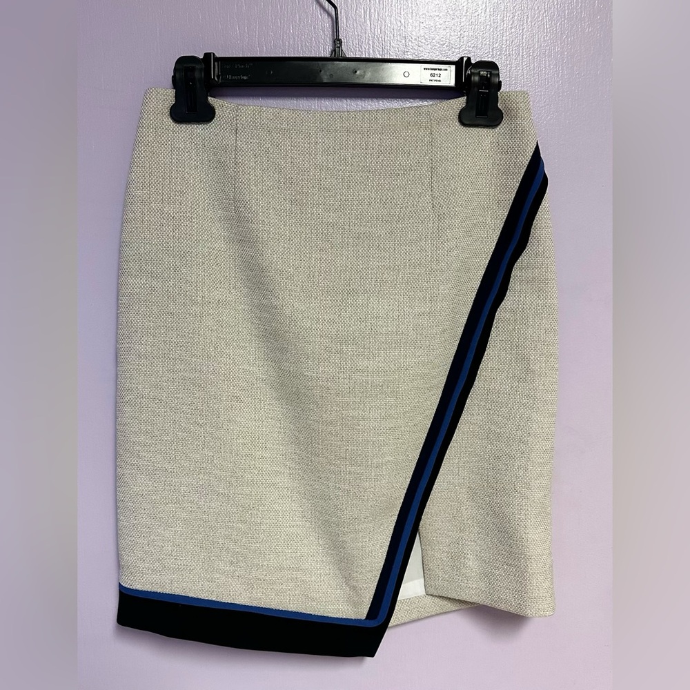 White House Black Market Skirt